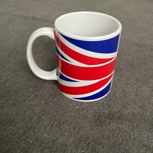 Great Britian blue red collector mug cup coffee tea